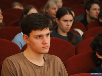 ��������� "����" ������ �������� ������ � ����������� ���������