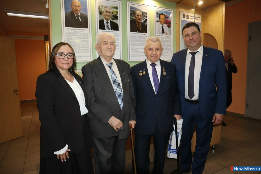 ����� �������� ������� ������ ������������ ��� 15-�����. �������� �������� ������ �����������, ����� ��������� ������� �������� ����� � �������� � 65-� ��������� ������� ����� �������� � ������