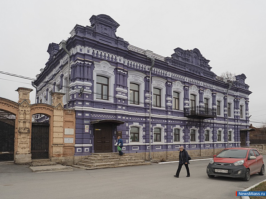 "����������� ������" ������ � �������� ������������� �����. � 13-� ������� ����������� ������� ������� ������������� ������ ���������