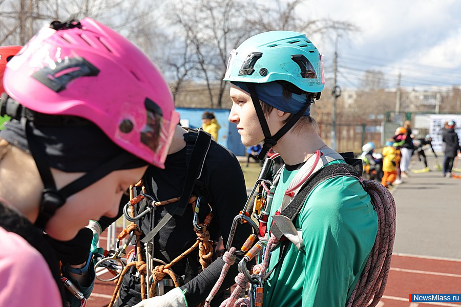 ����� ������ ���������� ������������ �� ����������� �������. �� ������ ����������� ����� 300 ����������� �� ������ ��������������� �������