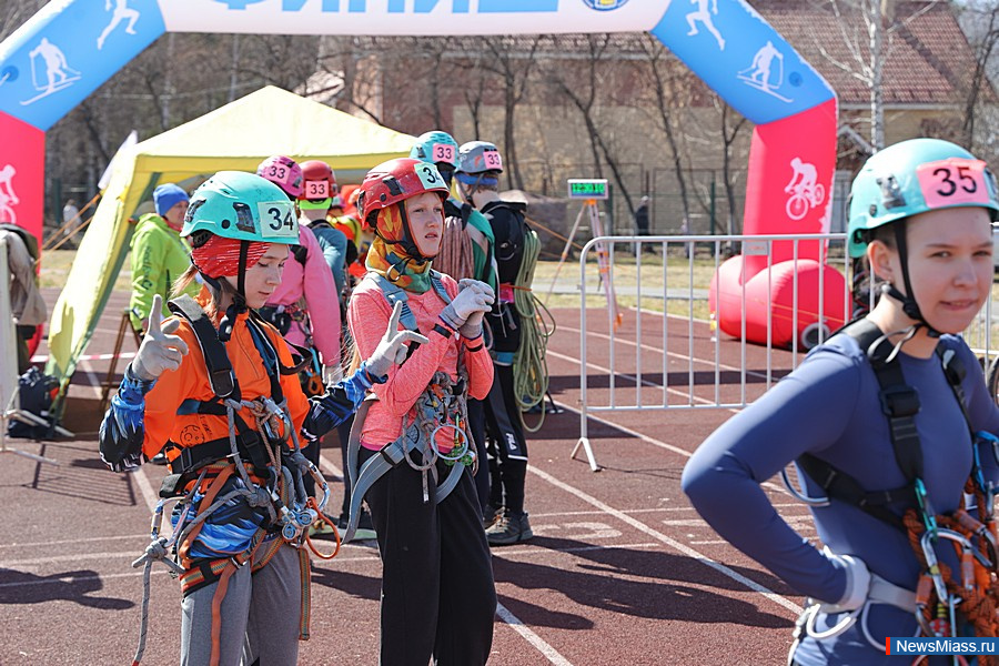 ����� ������ ���������� ������������ �� ����������� �������. �� ������ ����������� ����� 300 ����������� �� ������ ��������������� �������