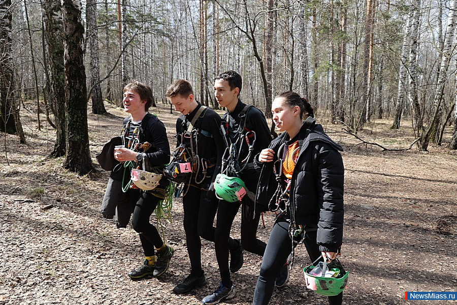 ����� ������ ���������� ������������ �� ����������� �������. �� ������ ����������� ����� 300 ����������� �� ������ ��������������� �������