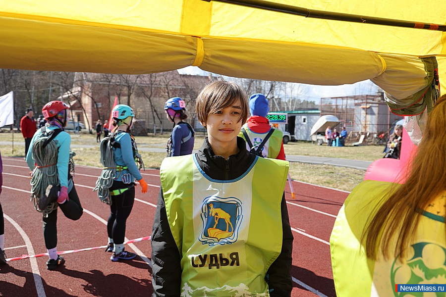 ����� ������ ���������� ������������ �� ����������� �������. �� ������ ����������� ����� 300 ����������� �� ������ ��������������� �������