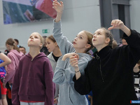 ����� 200 ���������� ��������� � ����� �� ������������