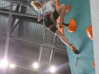 ����� 200 ���������� ��������� � ����� �� ������������