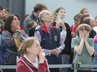 ����� 200 ���������� ��������� � ����� �� ������������