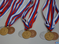 ����� 200 ���������� ��������� � ����� �� ������������