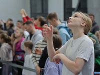 ����� 200 ���������� ��������� � ����� �� ������������