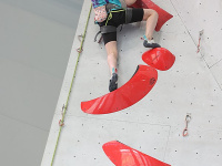 ����� 200 ���������� ��������� � ����� �� ������������