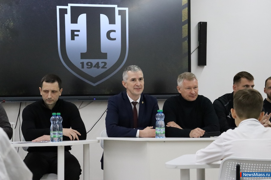 ������ "������� �����" ����������� � ��������� ����������� ������. �� ���� ����� � 11 �� ���� ������� ������ ������� ���� ����������������� �������