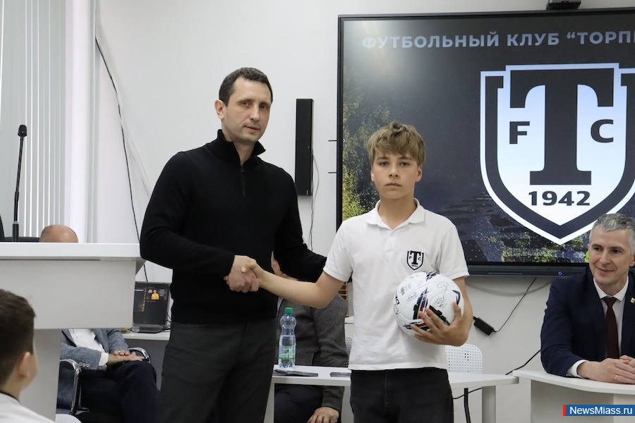 ������ "������� �����" ����������� � ��������� ����������� ������. �� ���� ����� � 11 �� ���� ������� ������ ������� ���� ����������������� �������