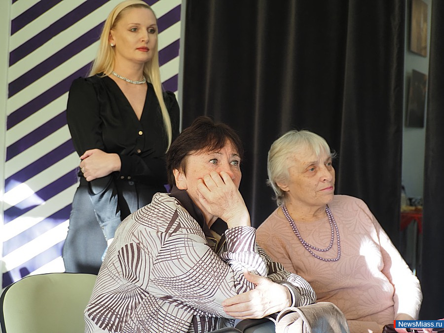 ��� ����������� � ���������� ������ ����� ������?. ����� 300 ������� �������������� �� ������������� ����� "����������" � "���������"