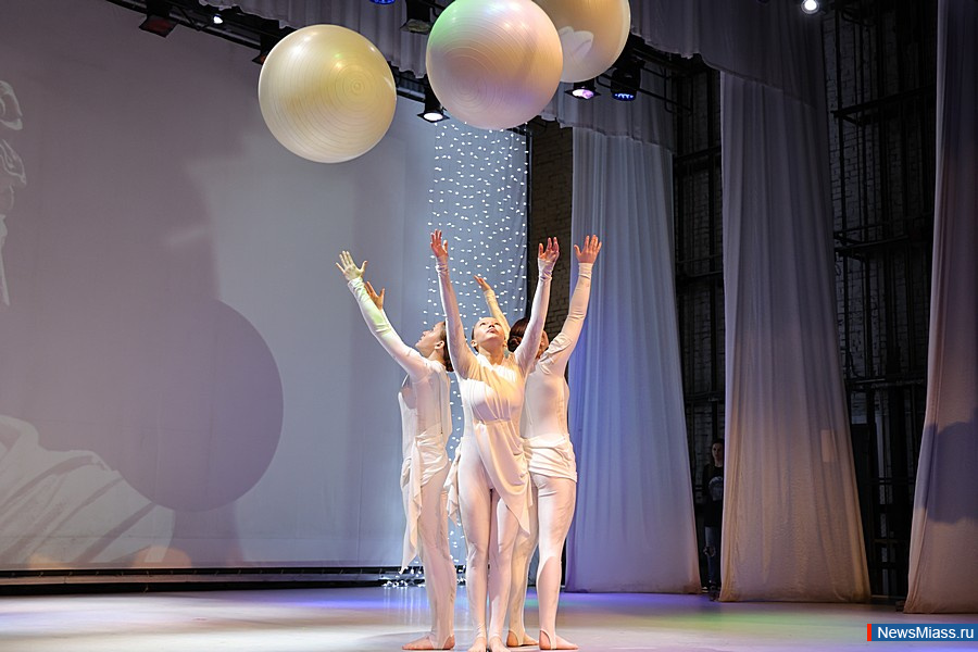 �������� ������ �������� ��������� "����� �������". ������ ���������� ����� "������" ����������� �������� ����� � ��������� �������� �������