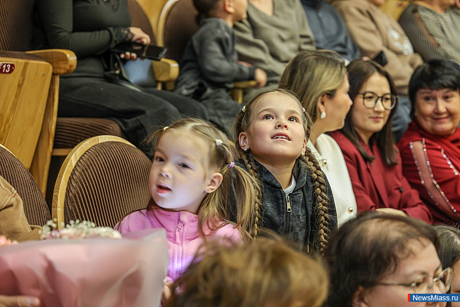 ��������� ������������ �������� "������" ������� ������. ����� ���������� �� ������ � ���������� � �������� ������������ ��������, � ����� ������� ���������� �������� ������ �����������