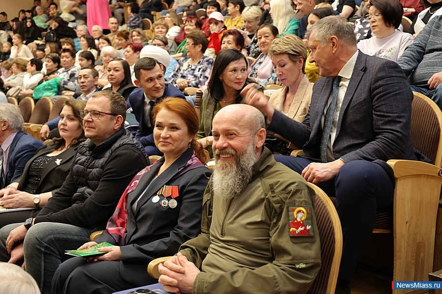 ��������� ������������ �������� "������" ������� ������. ����� ���������� �� ������ � ���������� � �������� ������������ ��������, � ����� ������� ���������� �������� ������ �����������