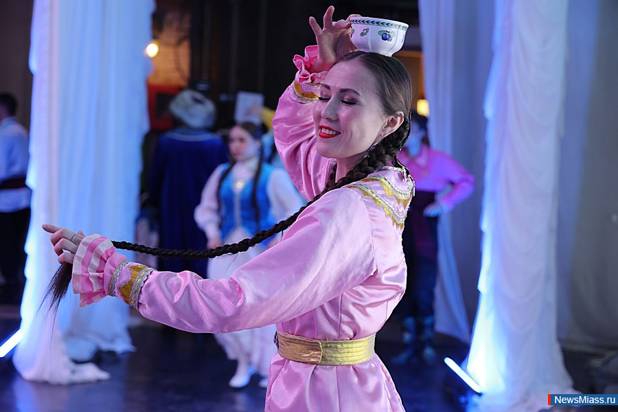 ��������� ������������ �������� "������" ������� ������. ����� ���������� �� ������ � ���������� � �������� ������������ ��������, � ����� ������� ���������� �������� ������ �����������