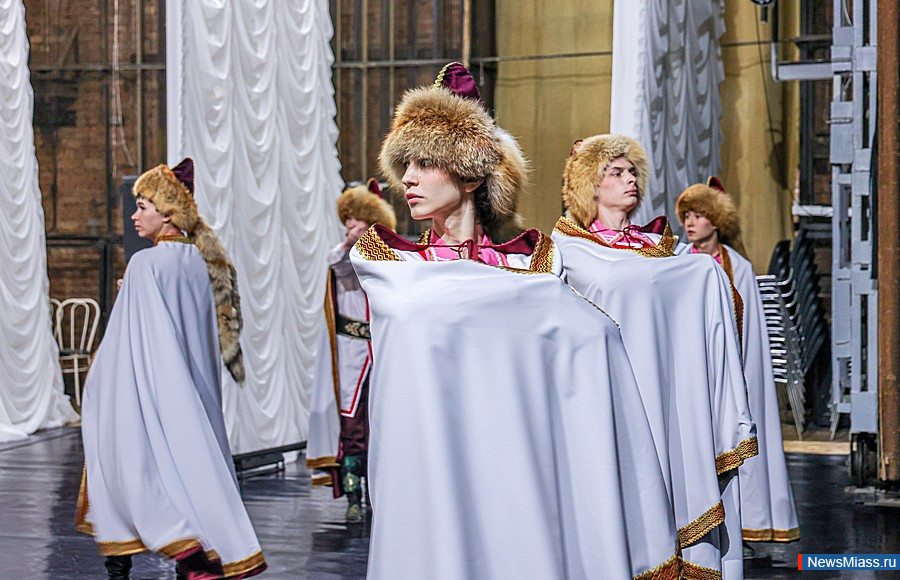 ��������� ������������ �������� "������" ������� ������. ����� ���������� �� ������ � ���������� � �������� ������������ ��������, � ����� ������� ���������� �������� ������ �����������