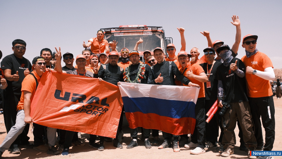 ������� "Ural Motorsport" ������ ������ ����� �� ������������� �����. ������� �������������� ������ "����" ������� ��������� ����������� �� ������������� �����-����� "Taklimakan Rally 2026"