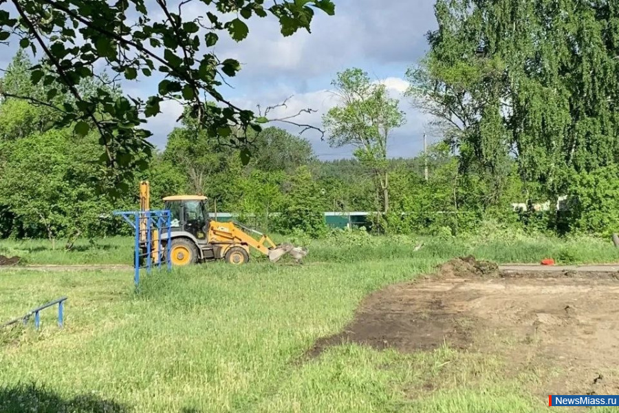 � ������ ������ ������� ��� ���� "�����" �������������. "�����" ���������� �������� �������� �� ���������� ����� � �������� ����� ������.
