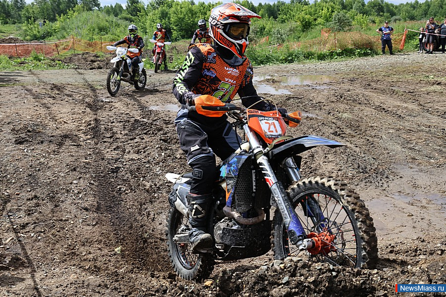 � ������ ������ ���������� ��������� ������������ ��������. ��������� "OFF-ROAD 2.0" ������ ����������� �� ������������, ������������� � ����������