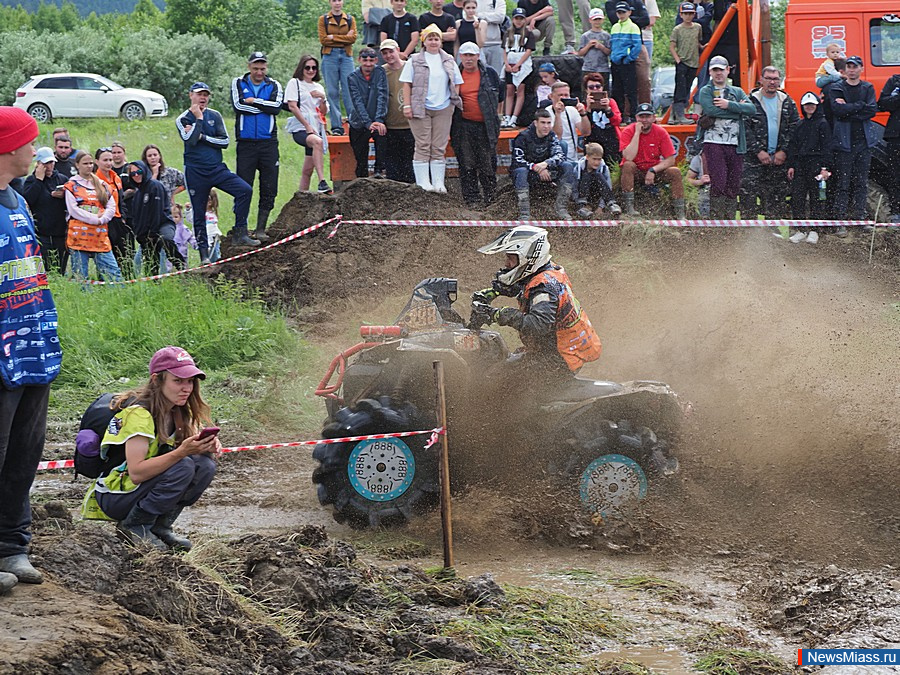 � ������ ������ ���������� ��������� ������������ ��������. ��������� "OFF-ROAD 2.0" ������ ����������� �� ������������, ������������� � ����������