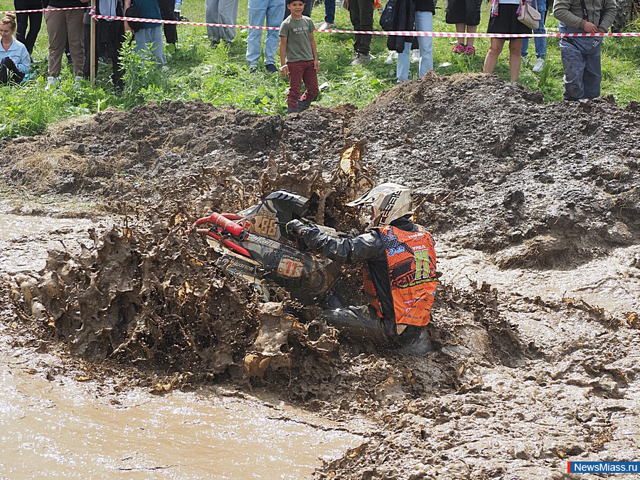 � ������ ������ ���������� ��������� ������������ ��������. ��������� "OFF-ROAD 2.0" ������ ����������� �� ������������, ������������� � ����������