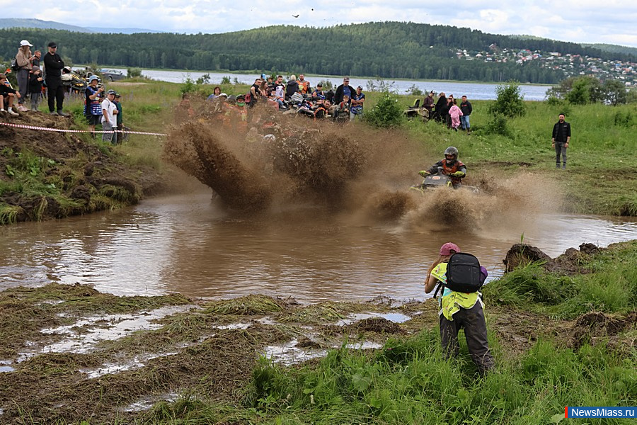 � ������ ������ ���������� ��������� ������������ ��������. ��������� "OFF-ROAD 2.0" ������ ����������� �� ������������, ������������� � ����������