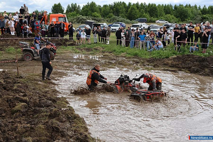 � ������ ������ ���������� ��������� ������������ ��������. ��������� "OFF-ROAD 2.0" ������ ����������� �� ������������, ������������� � ����������