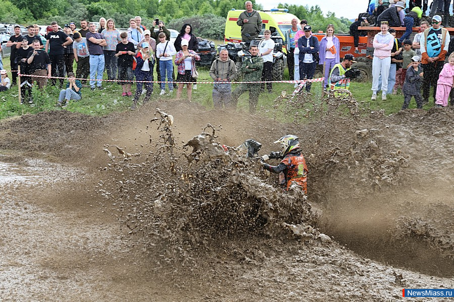 � ������ ������ ���������� ��������� ������������ ��������. ��������� "OFF-ROAD 2.0" ������ ����������� �� ������������, ������������� � ����������