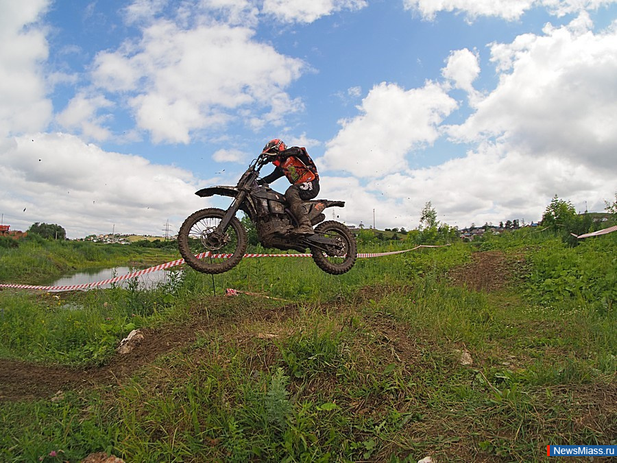 � ������ ������ ���������� ��������� ������������ ��������. ��������� "OFF-ROAD 2.0" ������ ����������� �� ������������, ������������� � ����������