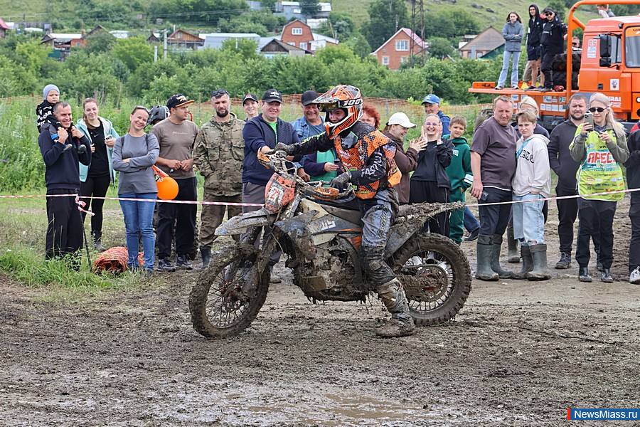� ������ ������ ���������� ��������� ������������ ��������. ��������� "OFF-ROAD 2.0" ������ ����������� �� ������������, ������������� � ����������