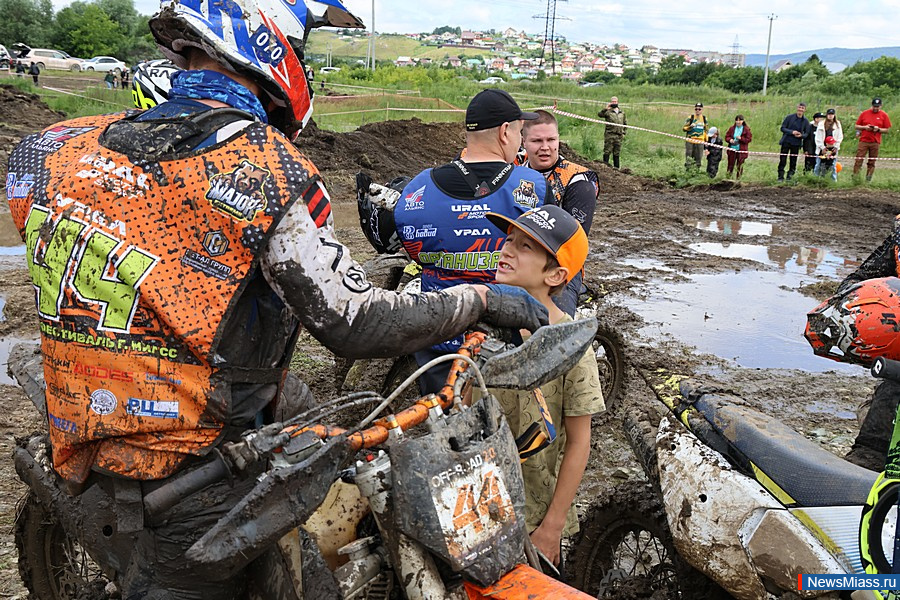 � ������ ������ ���������� ��������� ������������ ��������. ��������� "OFF-ROAD 2.0" ������ ����������� �� ������������, ������������� � ����������