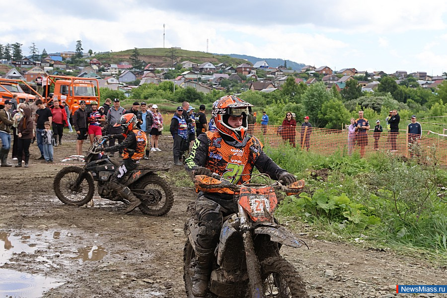 � ������ ������ ���������� ��������� ������������ ��������. ��������� "OFF-ROAD 2.0" ������ ����������� �� ������������, ������������� � ����������