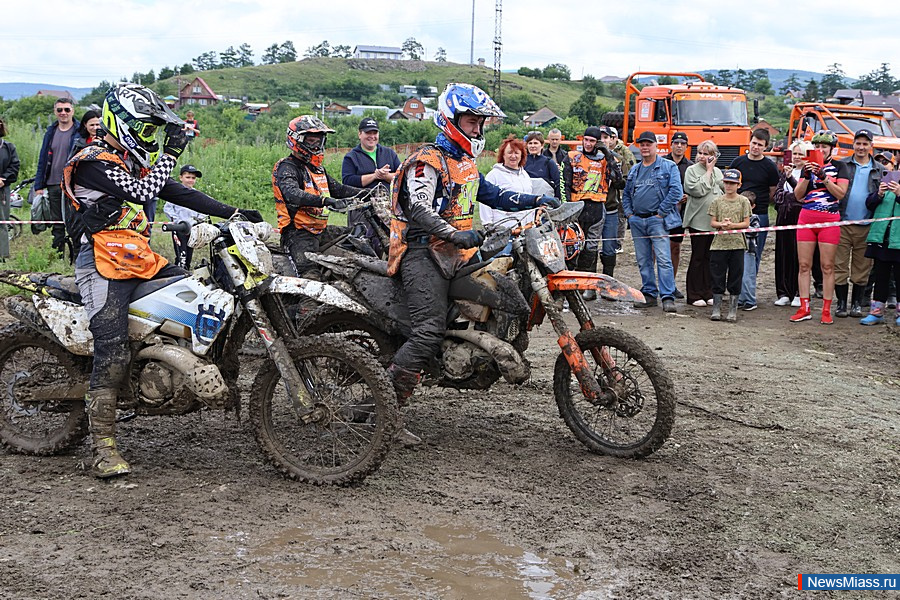 � ������ ������ ���������� ��������� ������������ ��������. ��������� "OFF-ROAD 2.0" ������ ����������� �� ������������, ������������� � ����������