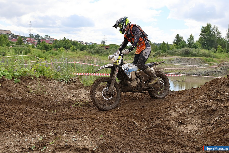 � ������ ������ ���������� ��������� ������������ ��������. ��������� "OFF-ROAD 2.0" ������ ����������� �� ������������, ������������� � ����������