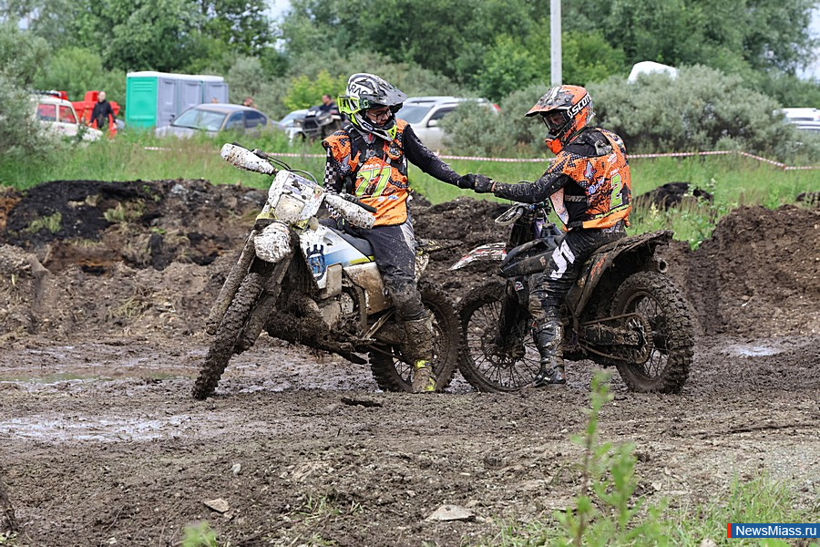 � ������ ������ ���������� ��������� ������������ ��������. ��������� "OFF-ROAD 2.0" ������ ����������� �� ������������, ������������� � ����������