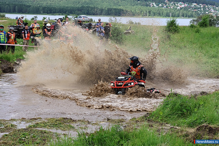 � ������ ������ ���������� ��������� ������������ ��������. ��������� "OFF-ROAD 2.0" ������ ����������� �� ������������, ������������� � ����������