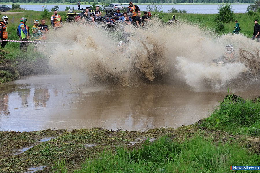 � ������ ������ ���������� ��������� ������������ ��������. ��������� "OFF-ROAD 2.0" ������ ����������� �� ������������, ������������� � ����������