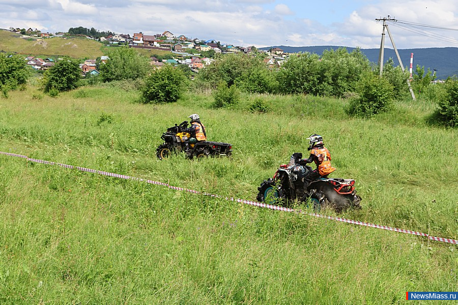� ������ ������ ���������� ��������� ������������ ��������. ��������� "OFF-ROAD 2.0" ������ ����������� �� ������������, ������������� � ����������