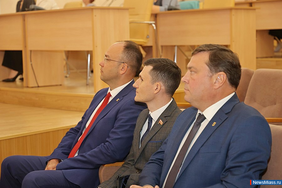 � ������ ������� ������ �������� ���������. ����� ����������� - �������� � ����������� ����� �����������, ��������� �������� � ���������, ���������� ���������� ������, ������� � ����������