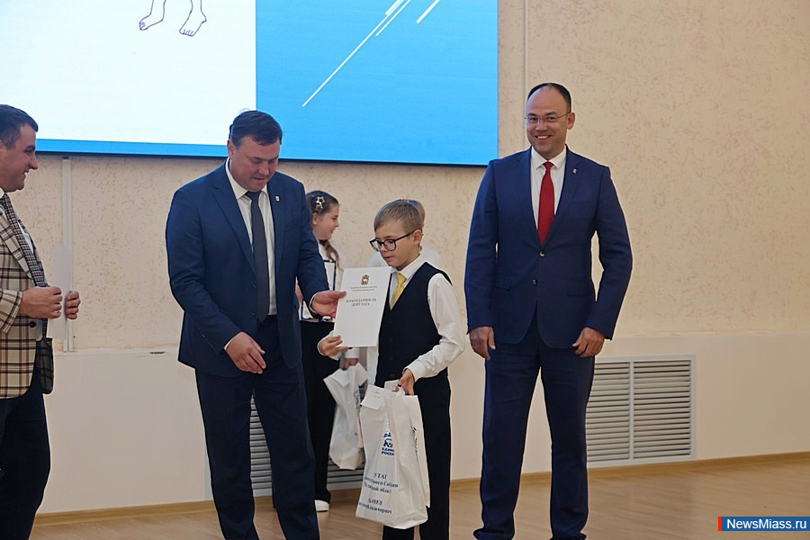 � ������ ��������� "������� �������������". � ���� ���� � �������� ������� ������� ����� 30 ���������� � ��������� ������