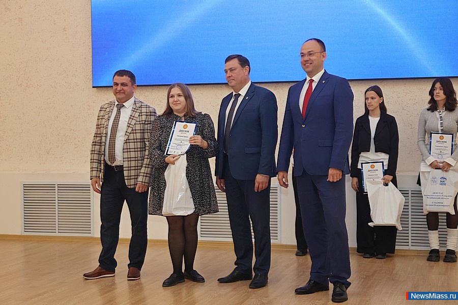 � ������ ��������� "������� �������������". � ���� ���� � �������� ������� ������� ����� 30 ���������� � ��������� ������