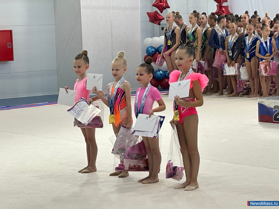 � ������ ������ ������������ �� �������������� ����������. �� ���� ����� ����� 300 ��������� �� ���� ������� - �� ���������� �� ������