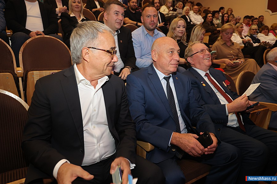 � ������ ������ ������������� �����, ����������� ��� ������. ����� �� �������� ������� ������ ����� ������������� ��������� �������� ������ ������� � ������������� ����� �������� ��������� ������