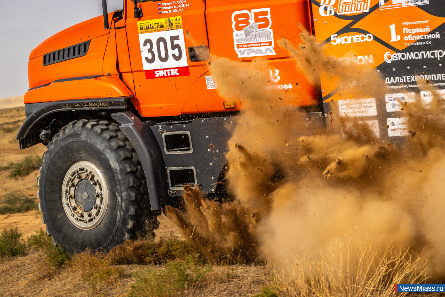 Ural Motorsport ����������� � ����� ����� ���������� "������� �����". "�����" ������ ��������� � ������������ �������� - ��� ������ � ��������� �������